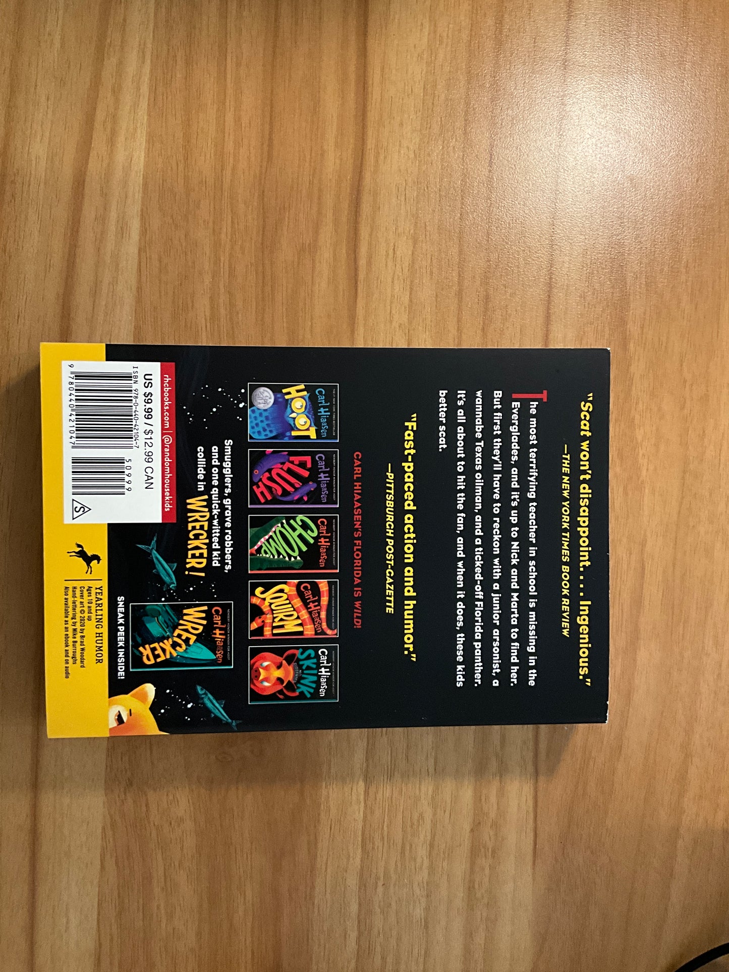 Scat by Carl Hiaasen