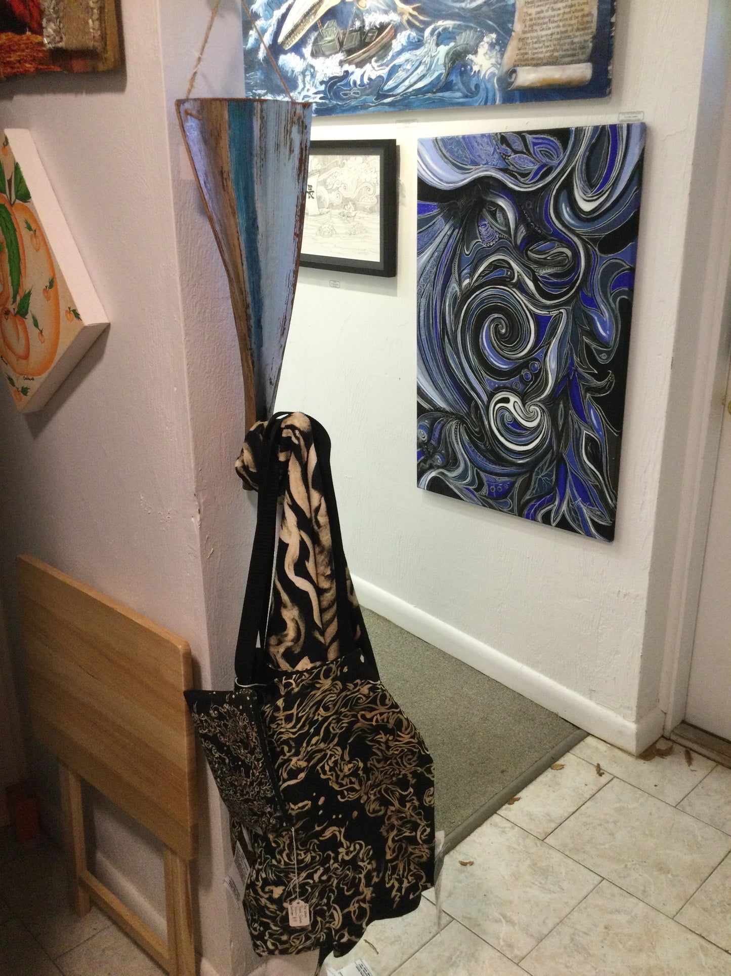 Nic’s Nacs painted frond towel holder