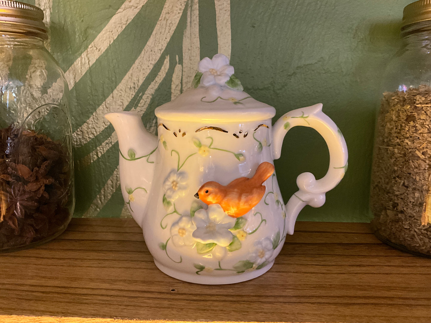 Vintage 1995 “Love Story” Musical Tea Pot.