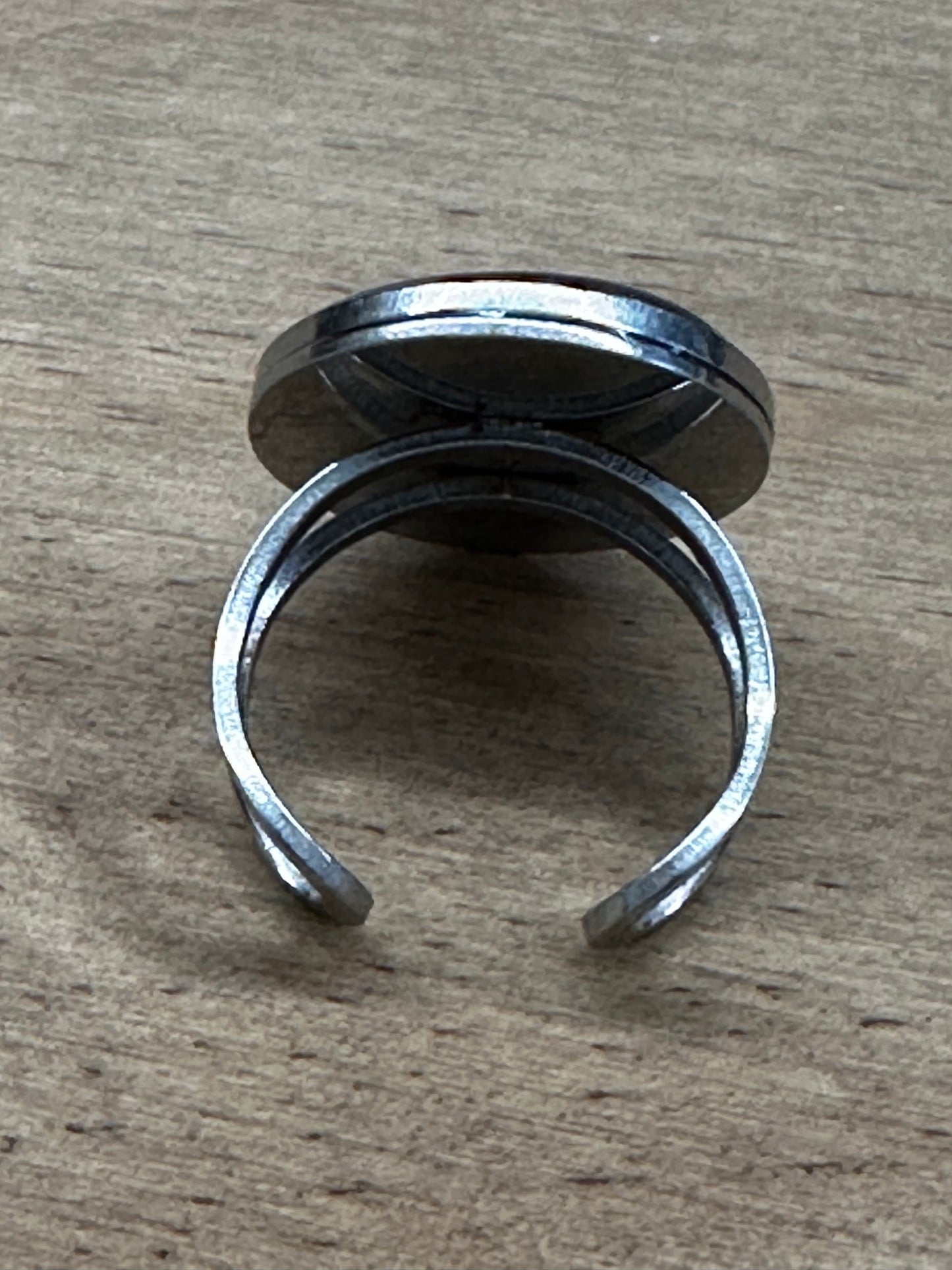 Four leaf clover ring