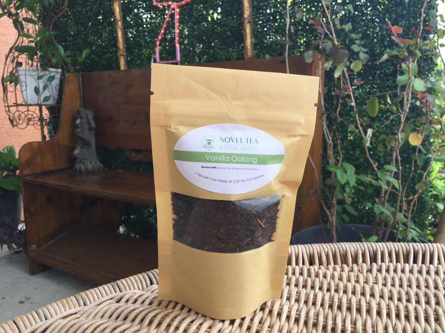 Almond Oolong Loose Leaf Tea