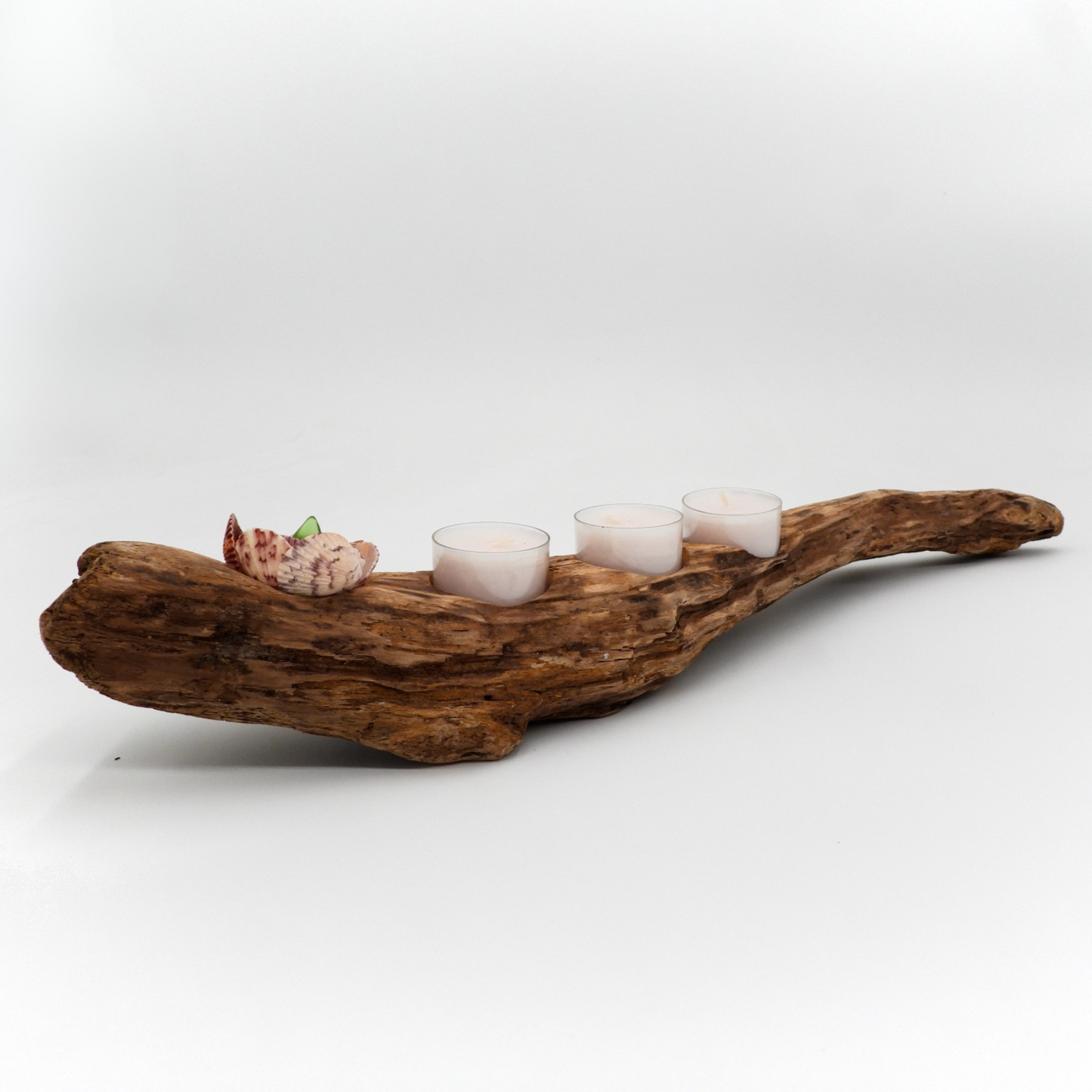 Nic’s Nacs Medium Driftwood Candle Centerpiece