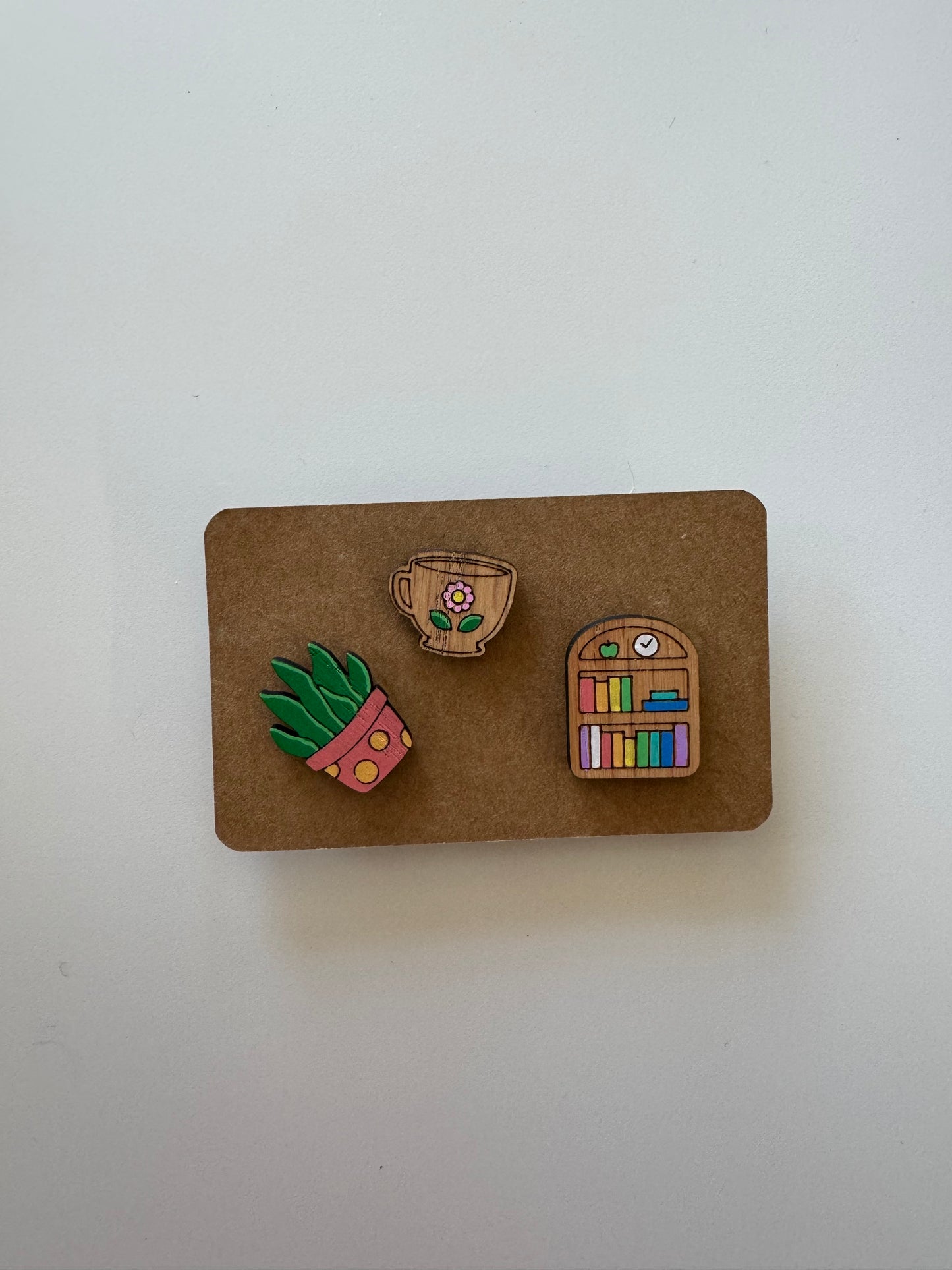 Mango Leaf Trading Book Pin Sets