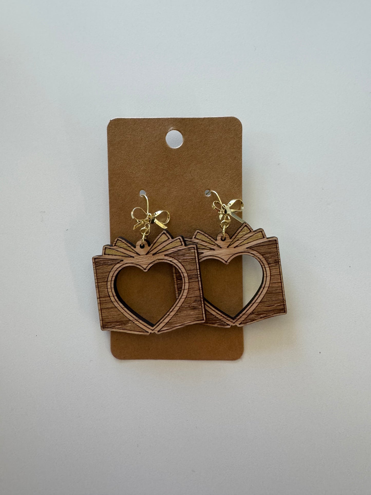 Mango Leaf Trading Dangle Earrings