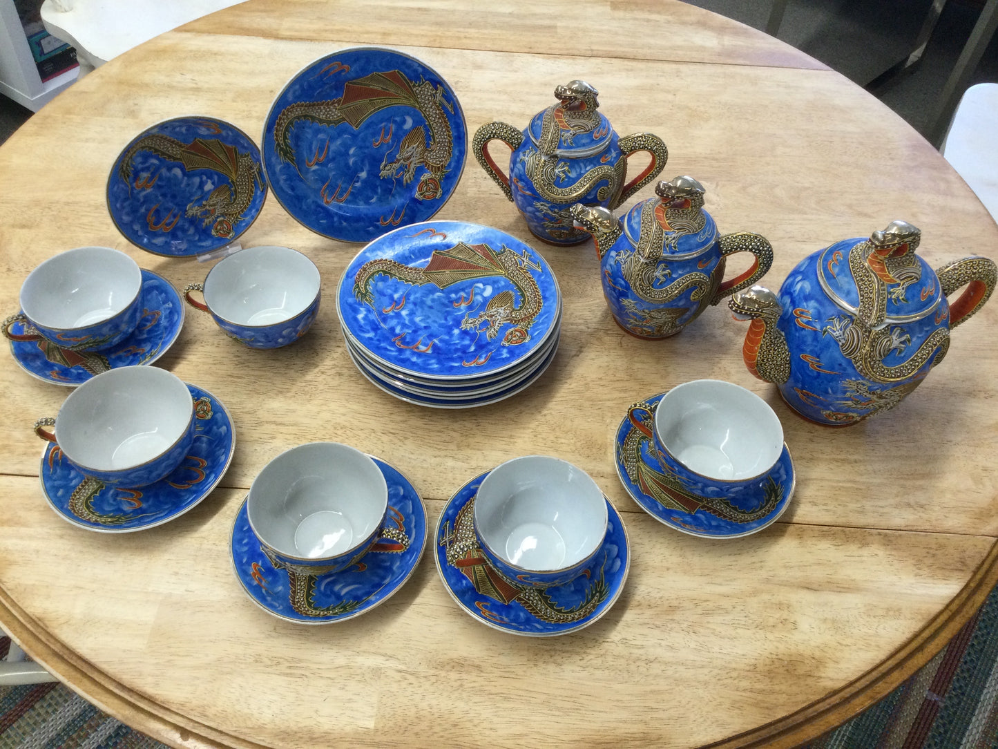 Antique Japanese DragonWare 21 Piece Tea Set