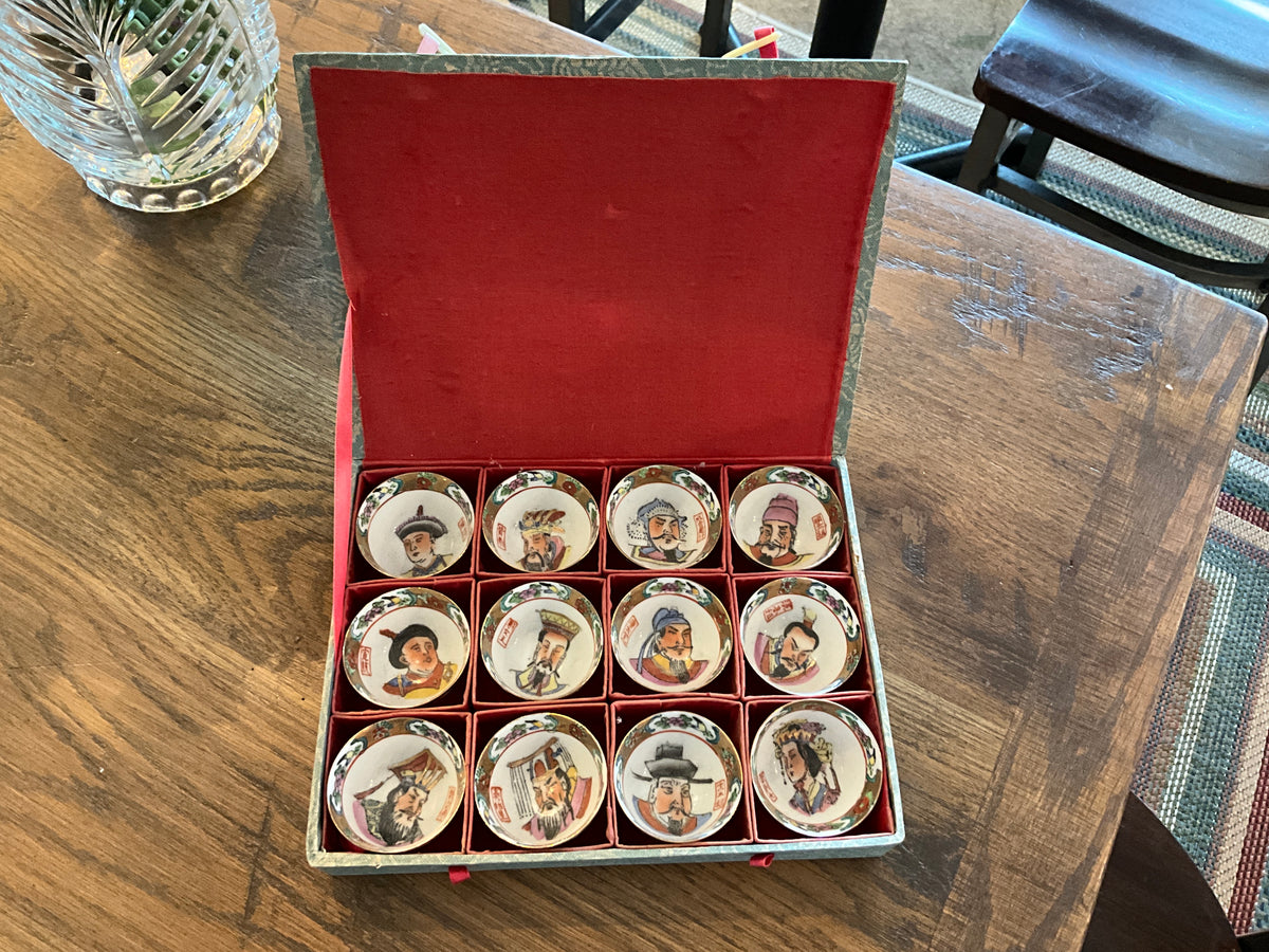 Vintage Chinese Emperors Sake Cups