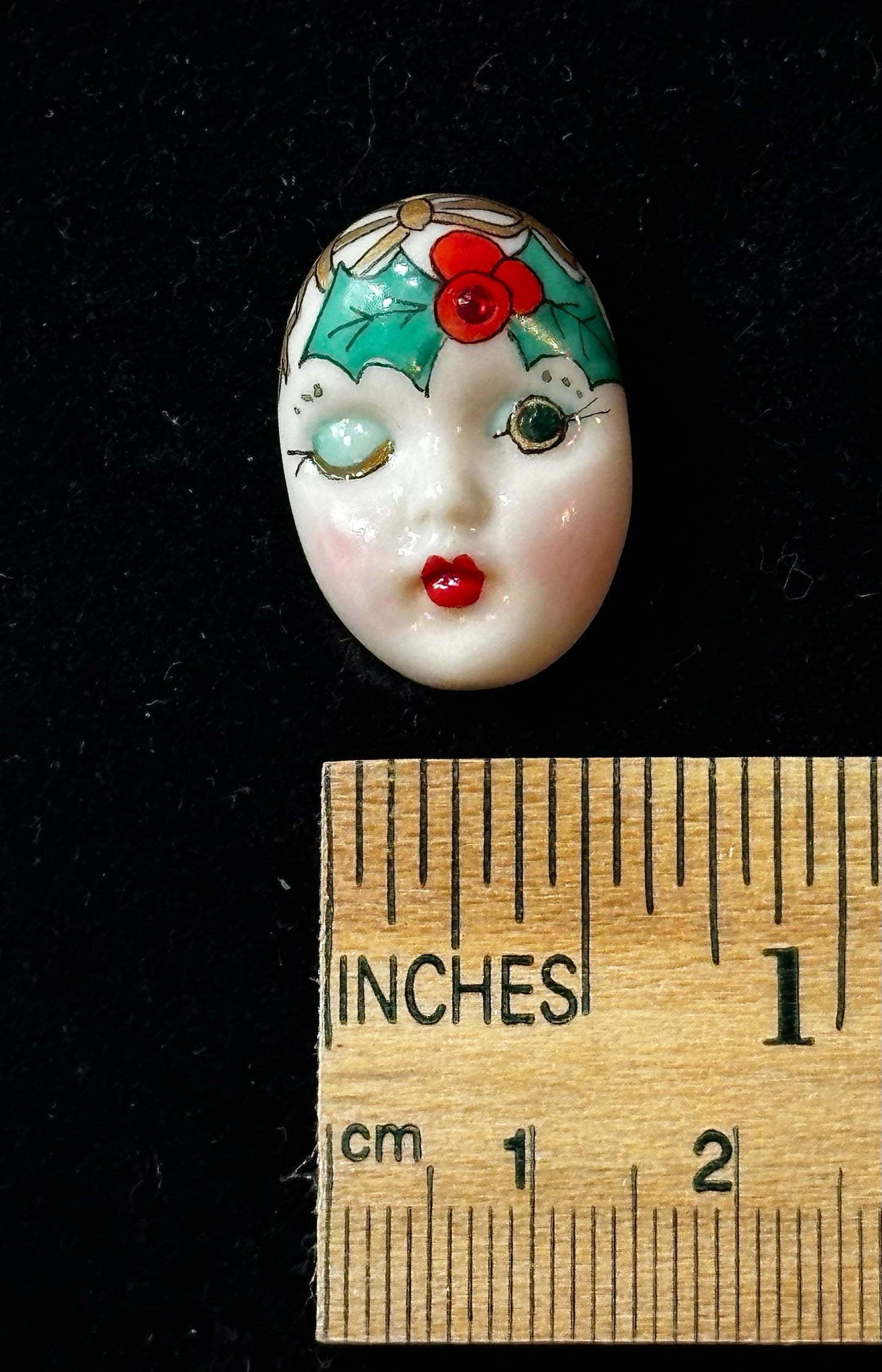 Adagio “Holly” pendant.