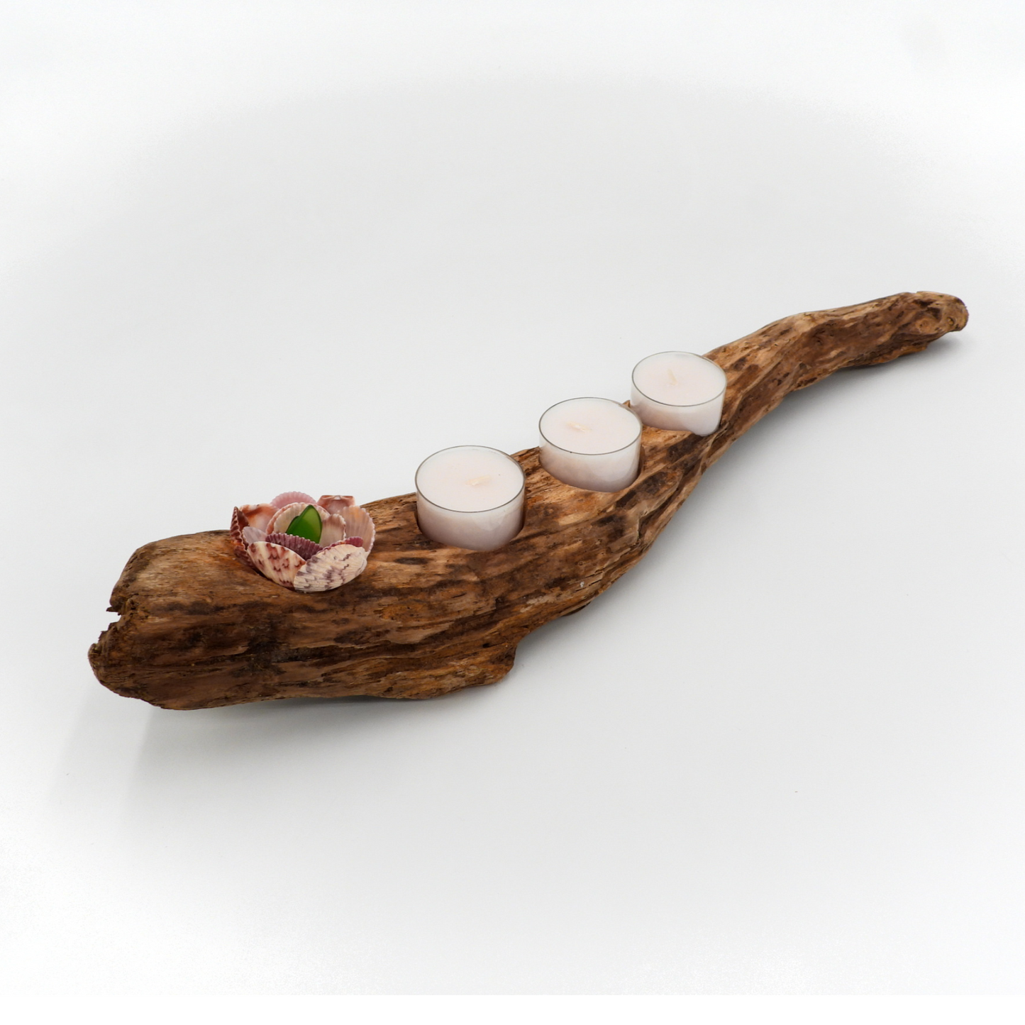 Nic’s Nacs Medium Driftwood Candle Centerpiece